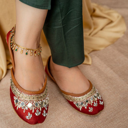 THE EMPRESS (RED)